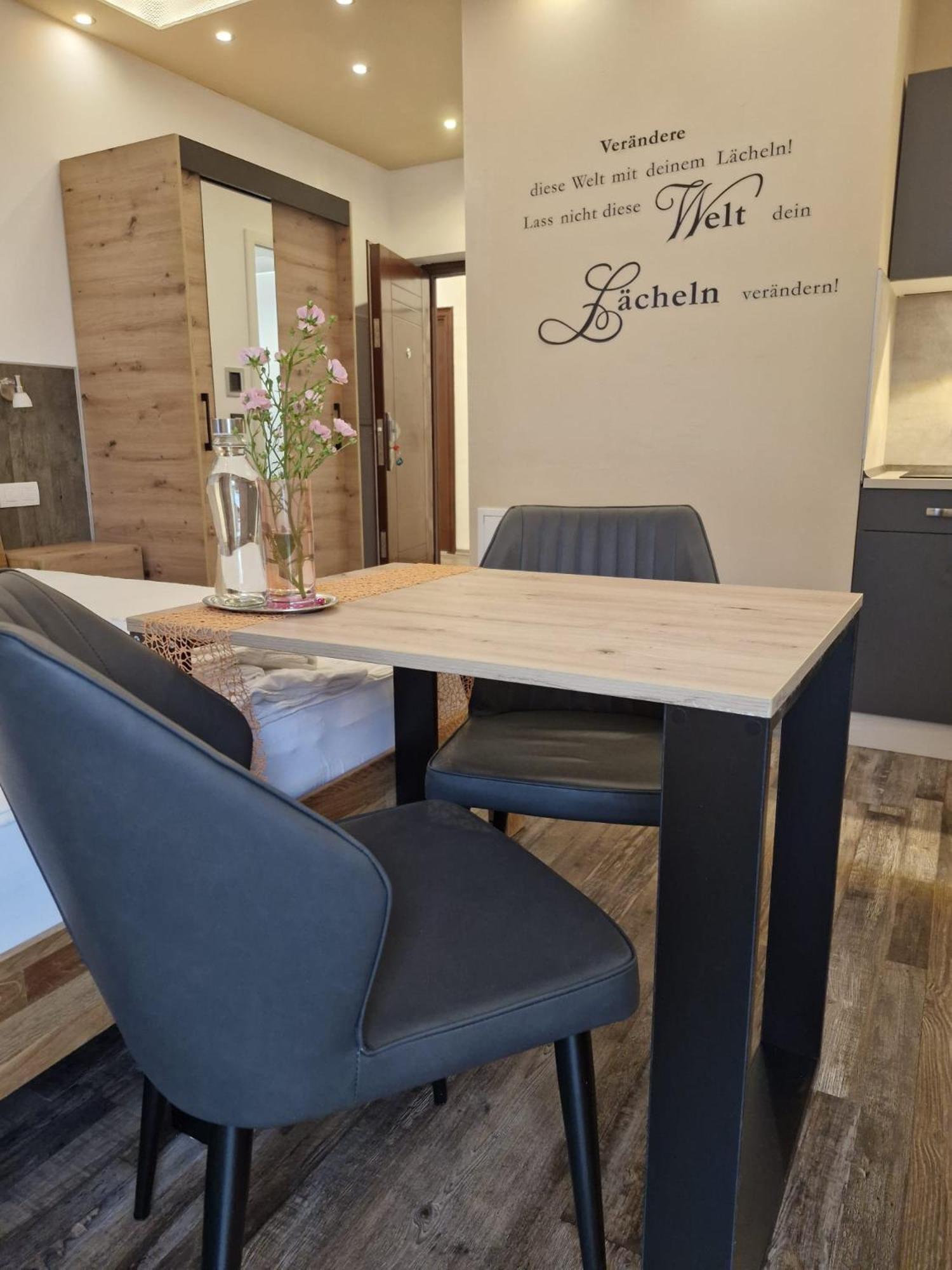 Apartmenthaus Вертхайм Екстериор снимка